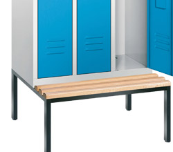 Wardrobe lockers with bench