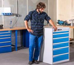 Drawer cabinets