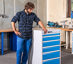 Drawer cabinet systems